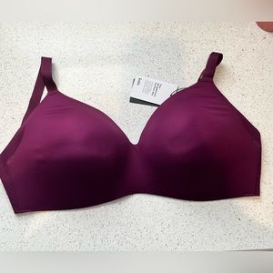 NWT Knix 7++ WingWoman Contour Bra in Berry